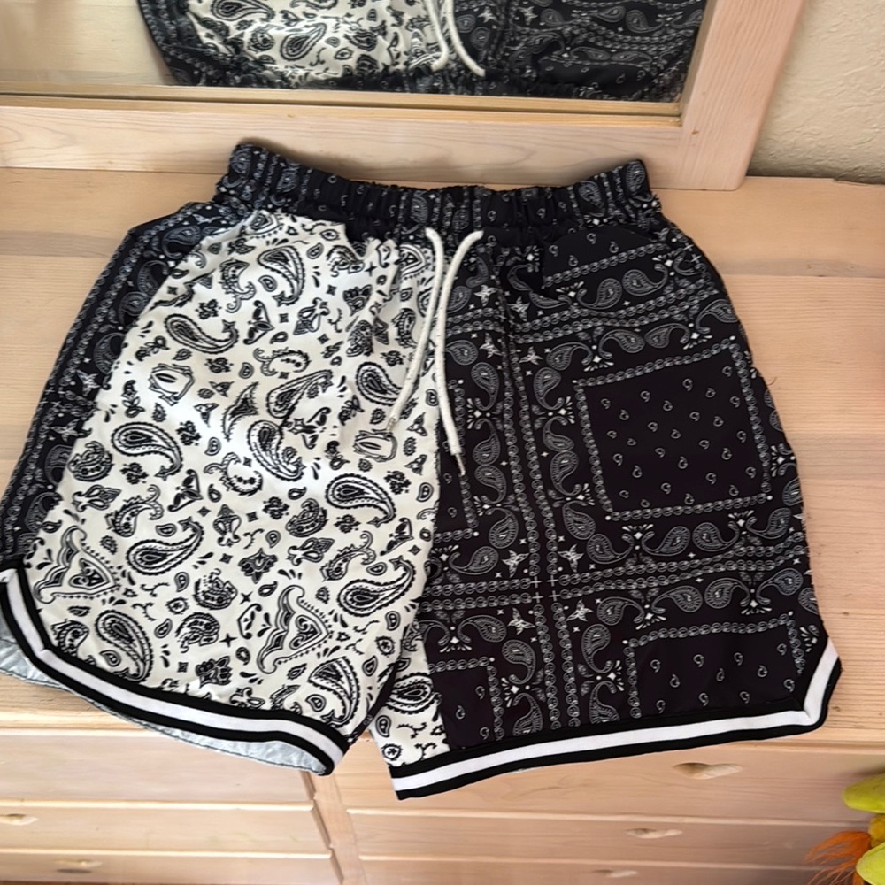 SHEIN Black and White Paisley Athletic Shorts